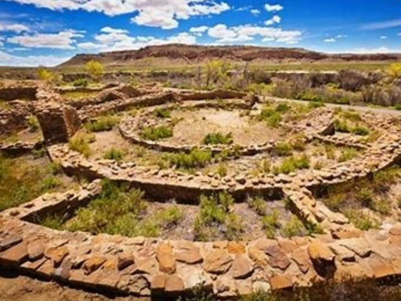 Archaeologists discover evidence of prehistoric island settlers